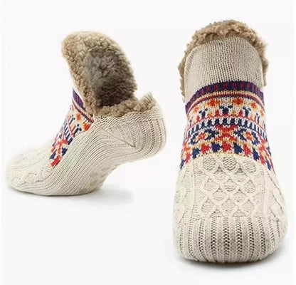 Warm Winter Floor Socks - Relaxing Cozy Home